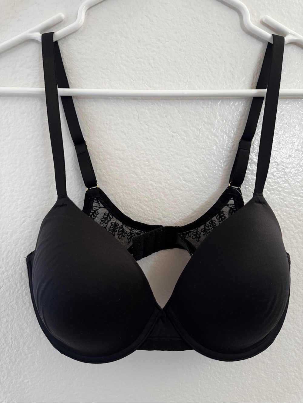 Natori Black Lace-Back T-Shirt Bra